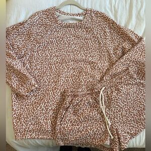 Lou & Grey Leopard Sweat Set